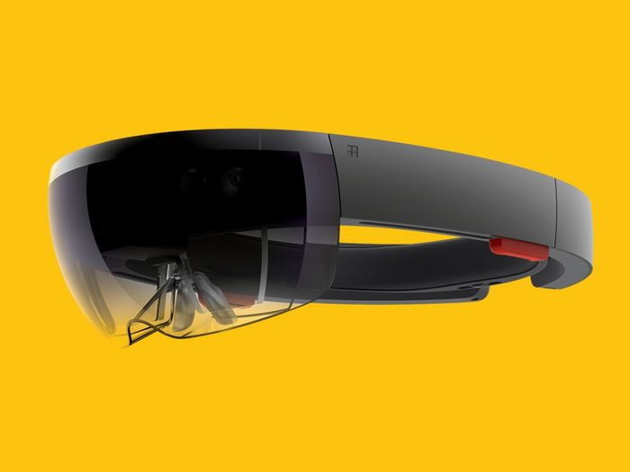 Microsoft открыла новую страницу в развитии технологий с HoloLens – очки для создания голографического мира вокруг вас