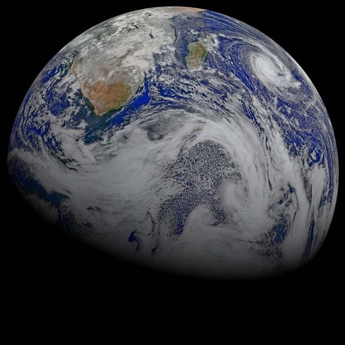 Планета Земля вид из космоса фото и видео